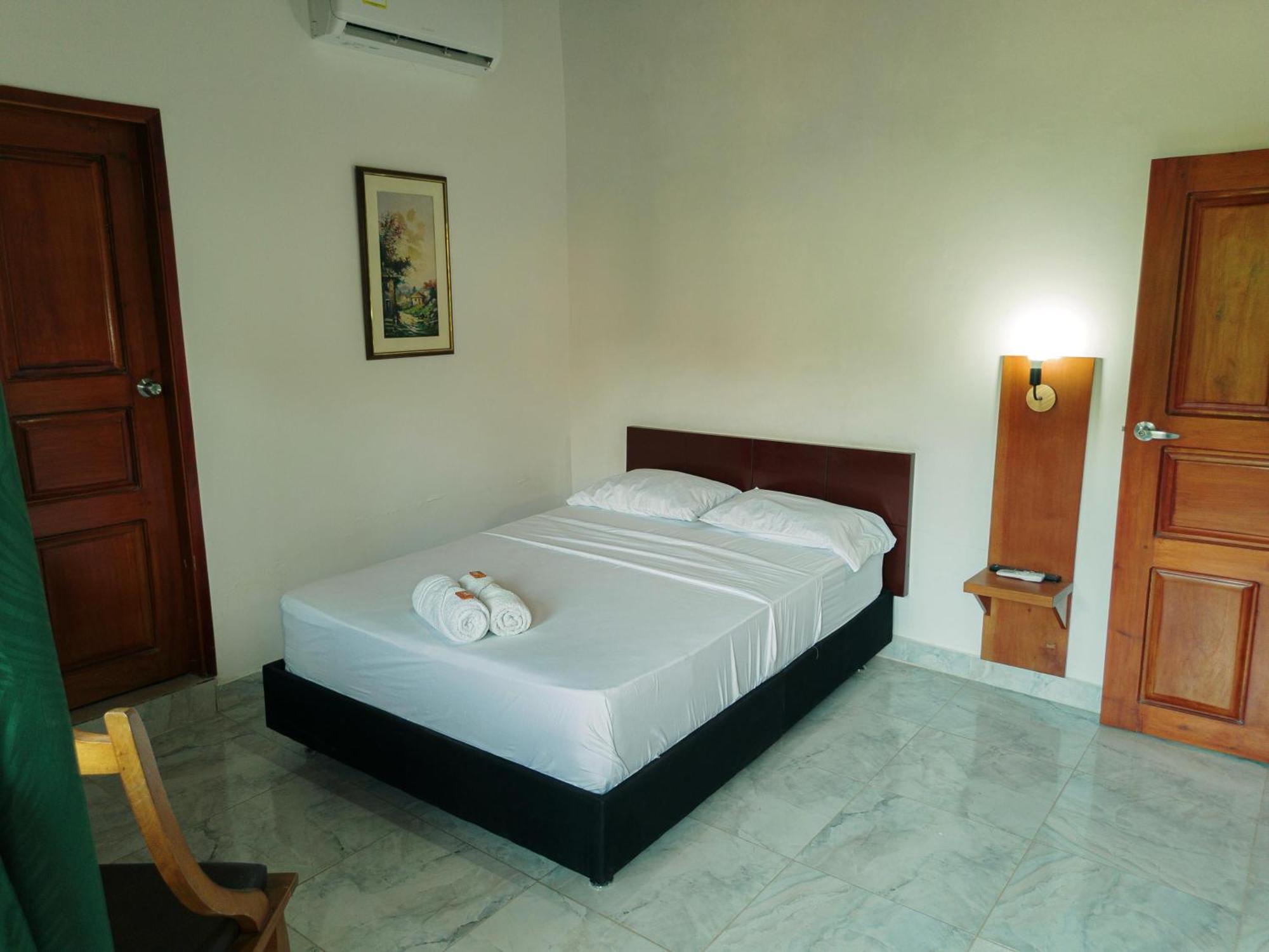 Hostal Grand Park Palomino Exterior foto